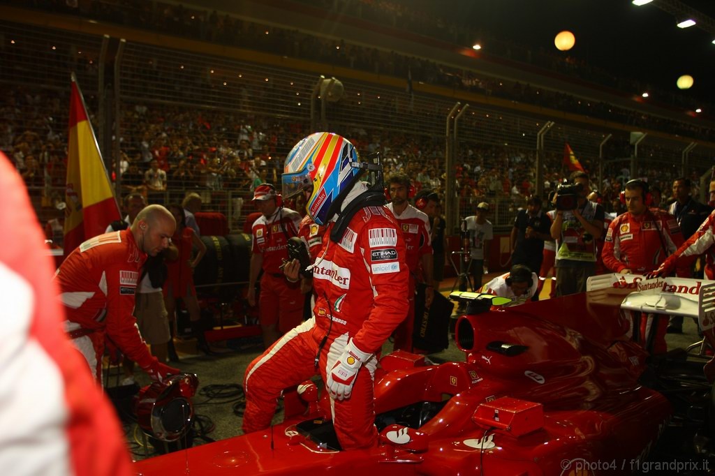 GP Singapore, Gara, Fernando Alonso (ESP), Ferrari, F10 