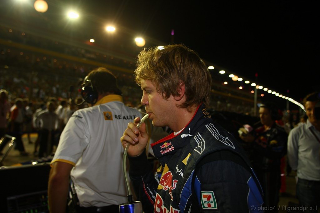 GP Singapore, Gara, Sebastian Vettel (GER), Red Bull Racing, RB6 