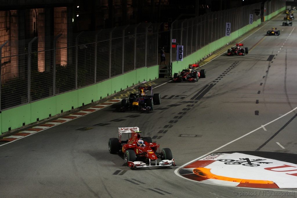 GP Singapore, Gara, Fernando Alonso (ESP), Ferrari, F10 