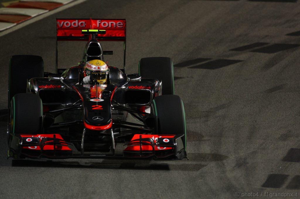 GP Singapore, Gara, Lewis Hamilton (GBR), McLaren  Mercedes, MP4-25 