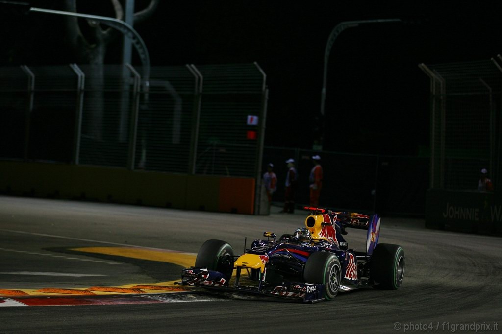 GP Singapore, Gara, Sebastian Vettel (GER), Red Bull Racing, RB6 