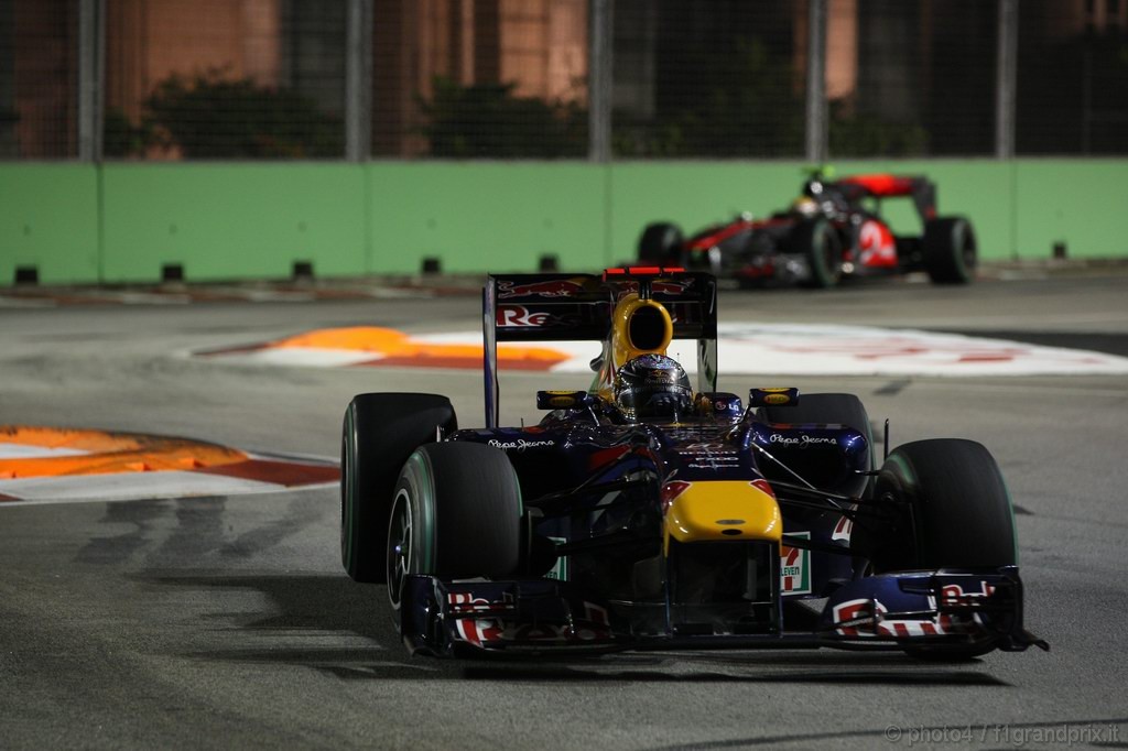 GP Singapore, Gara, Sebastian Vettel (GER), Red Bull Racing, RB6 