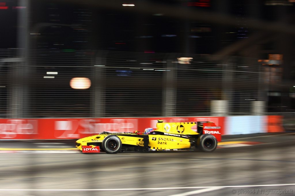 GP Singapore, Prove Libere 3, Sabato, Vitaly Petrov (RUS), Renault F1 Team, R30 
