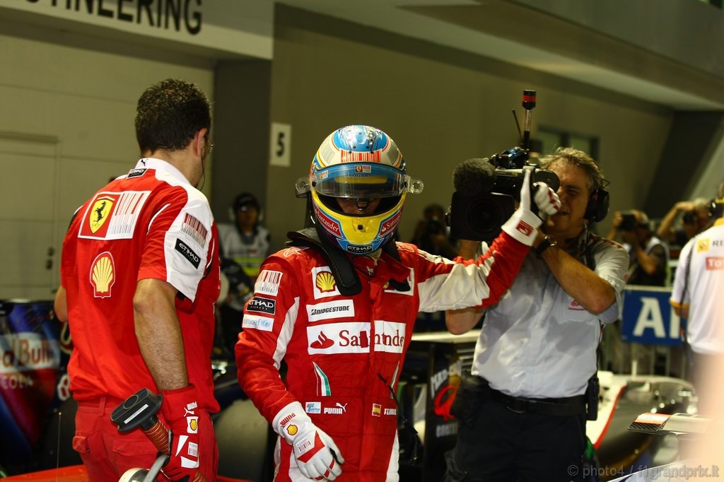 GP Singapore, Qualifiche, Fernando Alonso (ESP), Ferrari, F10 pole position 