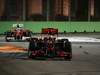 GP Singapore, Qualifiche, Lewis Hamilton (GBR), McLaren  Mercedes, MP4-25 davanti a Fernando Alonso (ESP), Ferrari, F10 