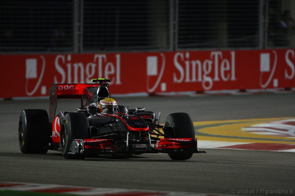 GP Singapore, Prove Libere 1, Venerdi', Lewis Hamilton (GBR), McLaren  Mercedes, MP4-25 