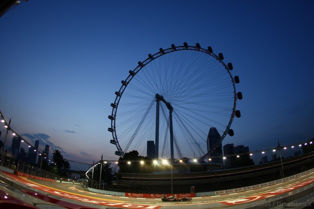 GP Singapore, Prove Libere 1, Venerdi', Bruno Senna (BRA), Hispania Racing F1 Team (HRT), F110 
