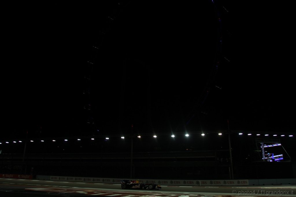 GP Singapore, Prove Libere 1, Venerdi', Mark Webber (AUS), Red Bull Racing, RB6 