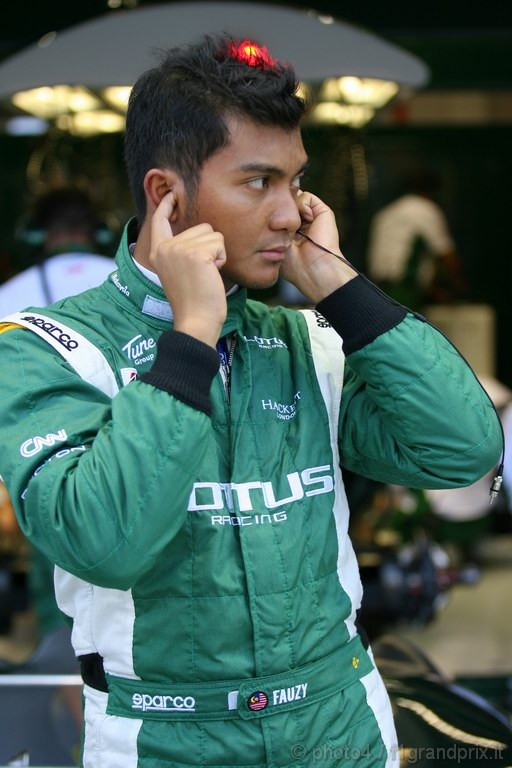 GP Singapore, Prove Libere 1, Venerdi', Fairuz Fauzy (MAL), Test driver Lotus Racing, T127  