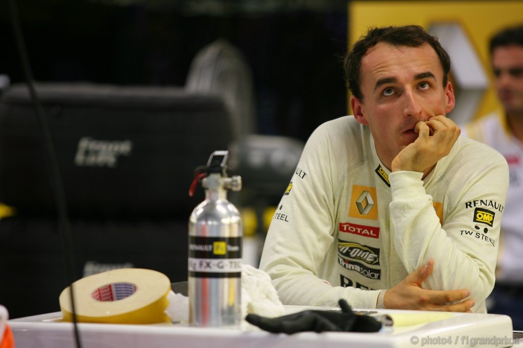 GP Singapore, Prove Libere 1, Venerdi', Robert Kubica (POL), Renault F1 Team, R30 