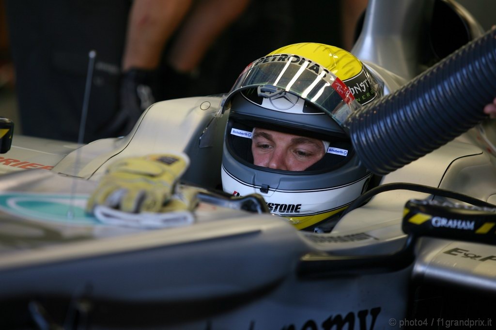 GP Singapore, Prove Libere 1, Venerdi', Nico Rosberg (GER), Mercedes GP F1 Team, MGP W01 