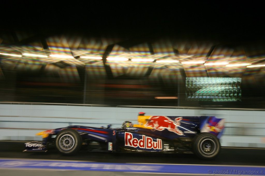 GP Singapore, Prove Libere 1, Venerdi', Sebastian Vettel (GER), Red Bull Racing, RB6 
