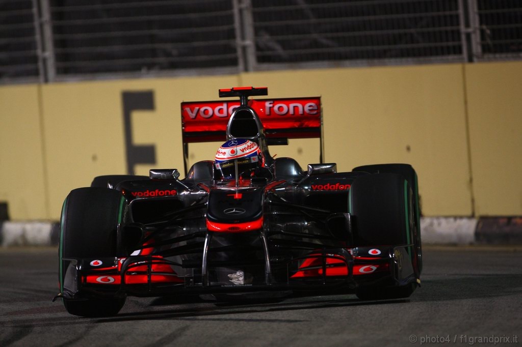 GP Singapore, Prove Libere 2, Venerdi', Jenson Button (GBR), McLaren  Mercedes, MP4-25 