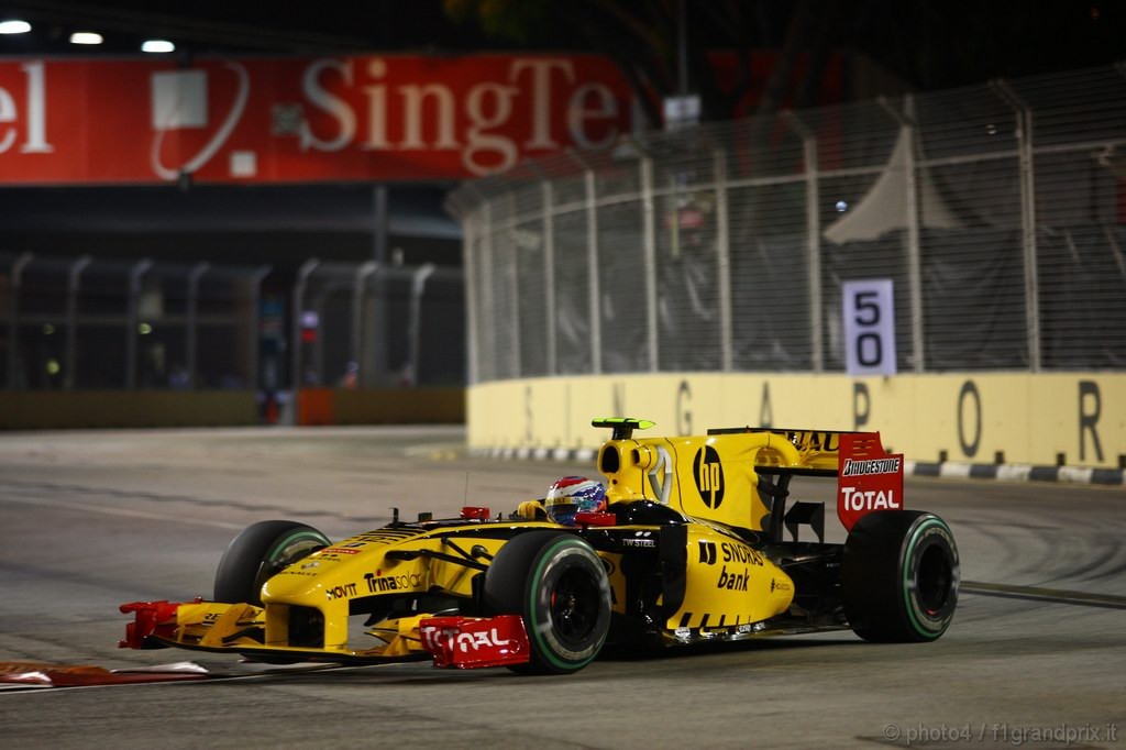 GP Singapore, Prove Libere 2, Venerdi', Vitaly Petrov (RUS), Renault F1 Team, R30 
