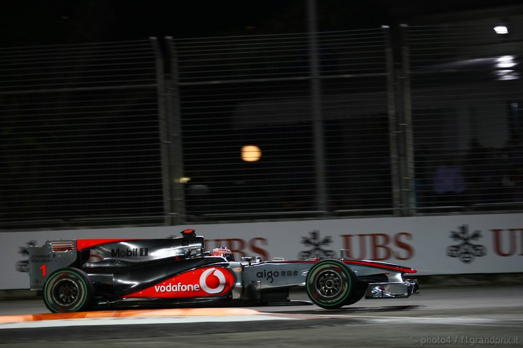 GP Singapore, Prove Libere 2, Venerdi', Jenson Button (GBR), McLaren  Mercedes, MP4-25 