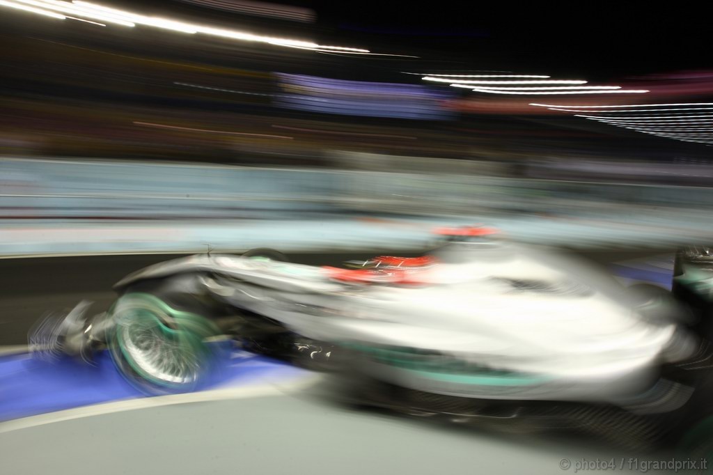 GP Singapore, Prove Libere 2, Venerdi', Michael Schumacher (GER), Mercedes GP  F1 Team, MGP W01 