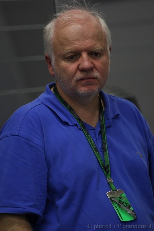GP Singapore, Prove Libere 2, Venerdi', Norbert Vettel, father of Sebastian Vettel (GER), Red Bull Racing, RB6 