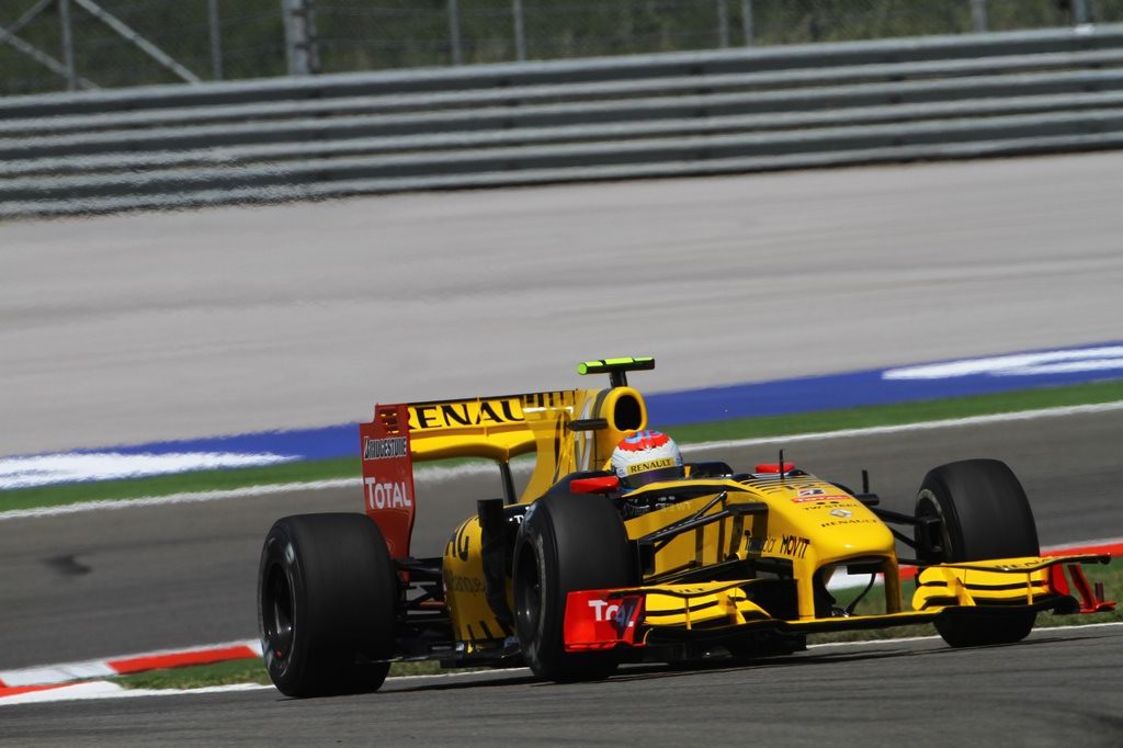 GP Turchia, Prove Libere 1, Venerdi', Vitaly Petrov (RUS), Renault F1 Team, R30 