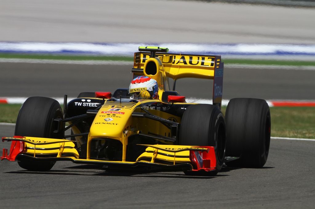 GP Turchia, Prove Libere 1, Venerdi', Vitaly Petrov (RUS), Renault F1 Team, R30 