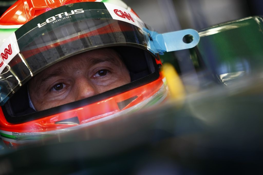 GP Turchia, 2010 Turkish Grand Prix - Venerdi'
Istanbul Motor Park, Istanbul, Turkey
28th May 2010
Jarno Trulli, Lotus T127 Cosworth.
World Copyright: Charles Coates/LAT Photographic
ref: Digital Image _26Y3035