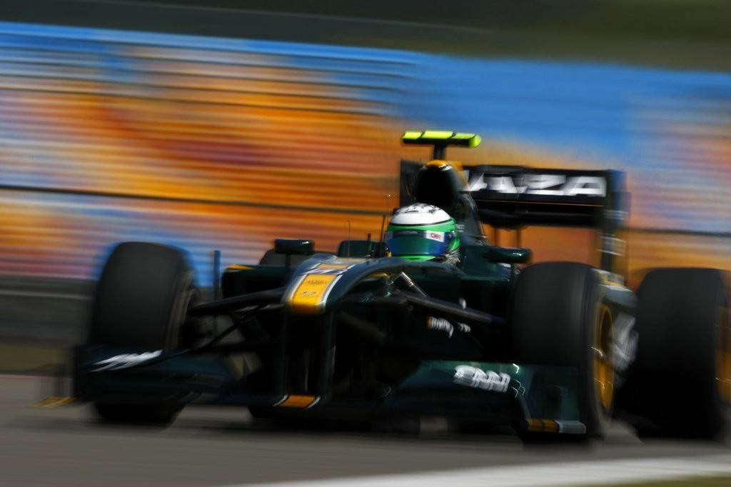 GP Turchia, 2010 Turkish Grand Prix - Venerdi'
Istanbul Motor Park, Istanbul, Turkey
28th May 2010
Heikki Kovalainen, Lotus T127 Cosworth.
World Copyright: Charles Coates/LAT Photographic
ref: Digital Image _26Y3392