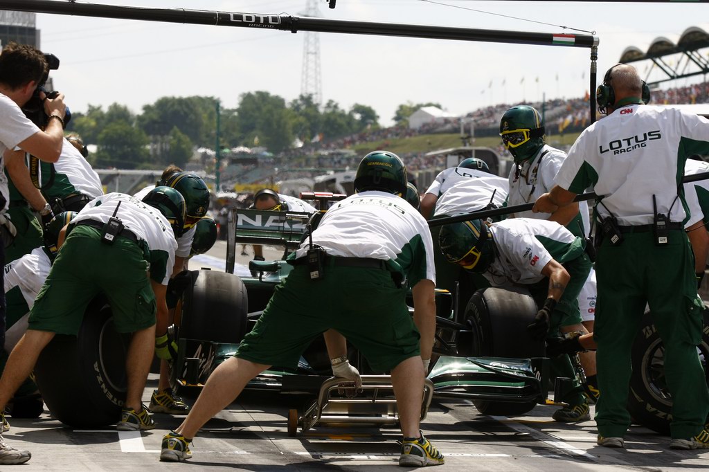 GP Ungheria, 2010 Hungarian Grand Prix - Venerdi'
Hungaroring, Budapest, Hungary
30th July 2010
World Copyright: Charles Coates/LAT Photographic
ref: Digital Image _26Y0429