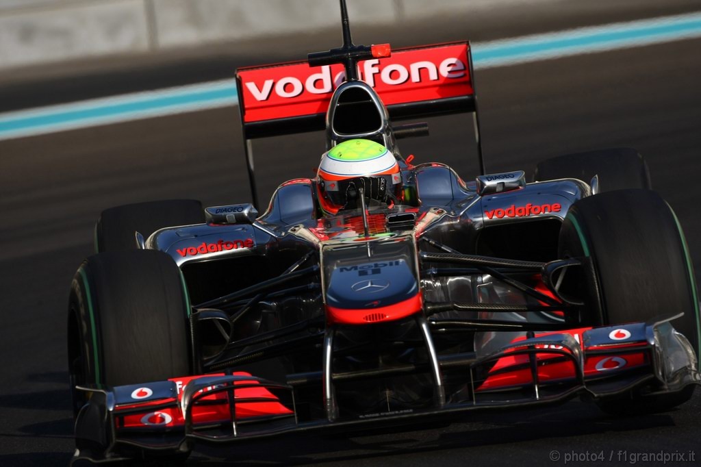 Test Giovani Piloti Abu Dhabi, 
Oliver Turvey (GBR), McLaren Mercedes 