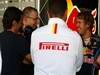Test Pirelli Abu Dhabi, 
Pedro de la Rosa (ESP) e Sebastian Vettel (GER), Red Bull Racing 