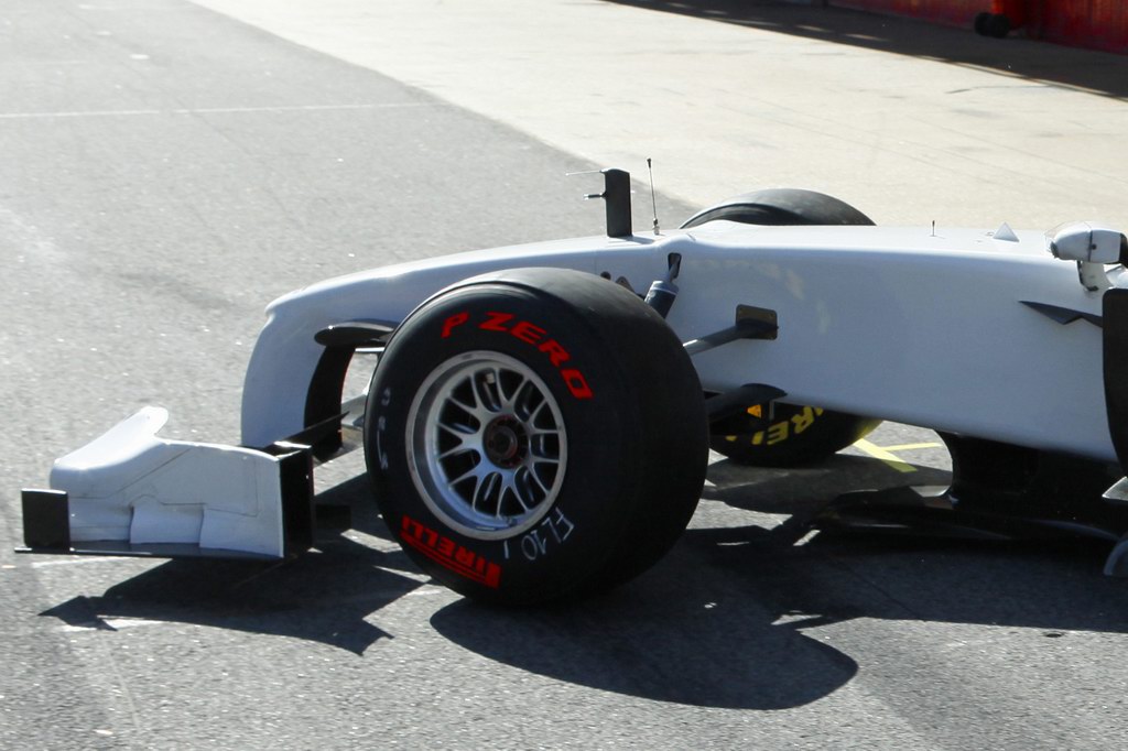 Test Pirelli Abu Dhabi