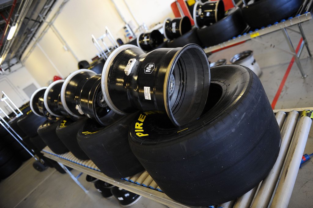 Test Pirelli Abu Dhabi