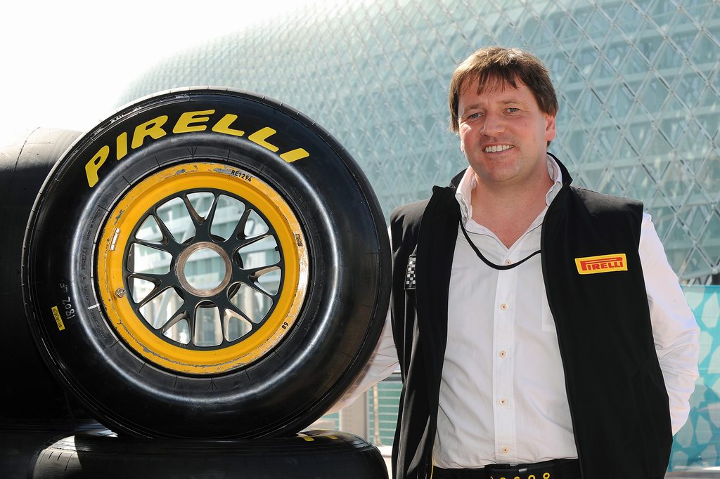 Test Pirelli Abu Dhabi