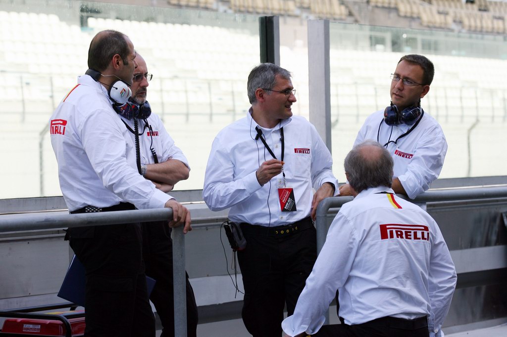 Test Pirelli Abu Dhabi