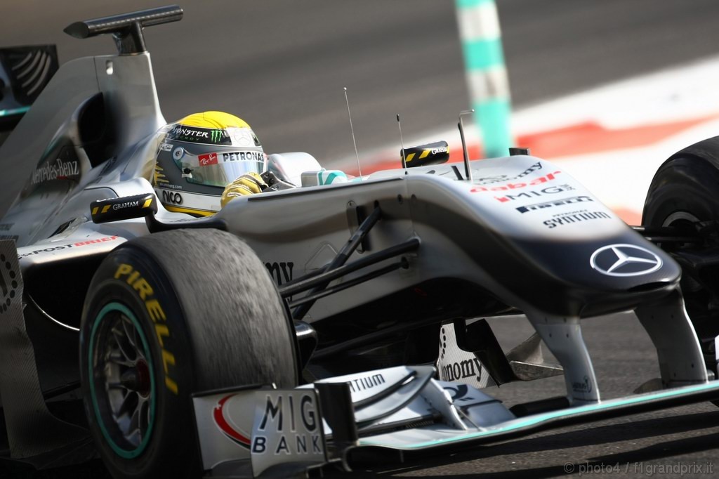 Test Pirelli Abu Dhabi, 
Nico Rosberg (GER), Mercedes GP Petronas 