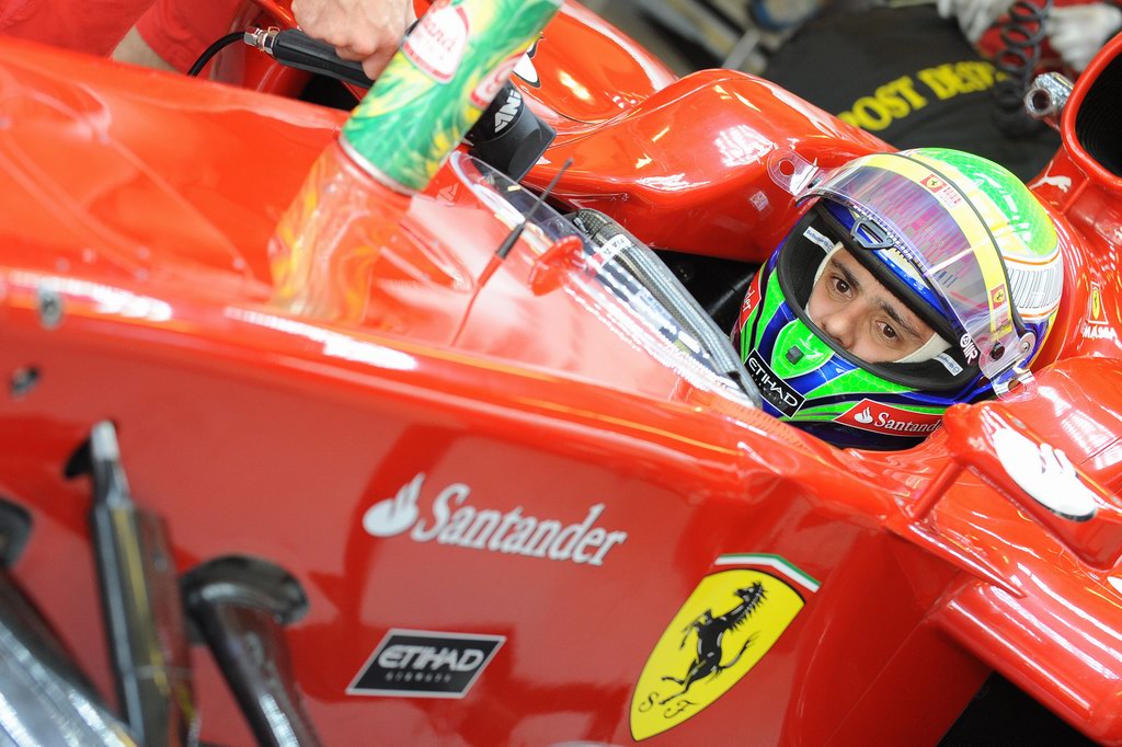 Test Pirelli Abu Dhabi