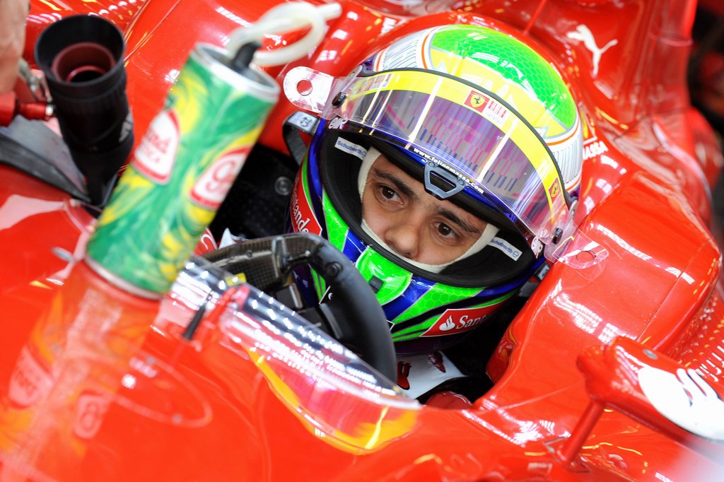 Test Pirelli Abu Dhabi