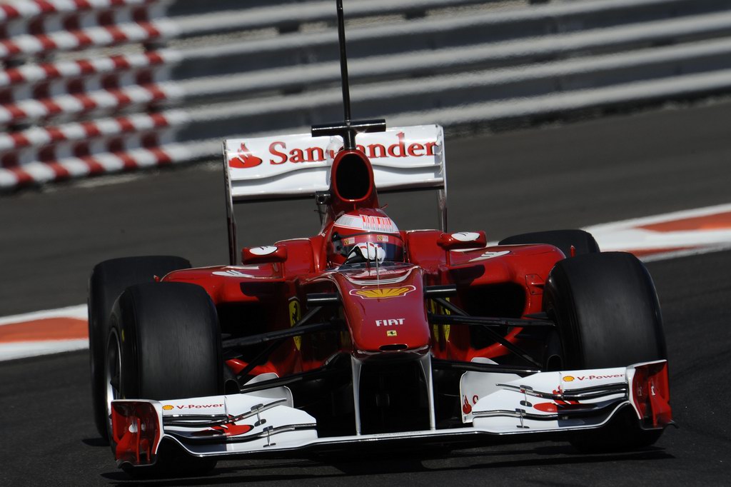 Test Pirelli Abu Dhabi