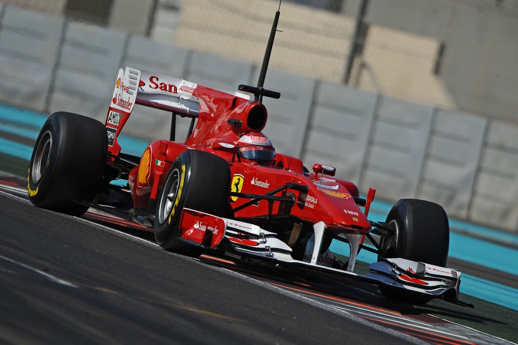 Test Pirelli Abu Dhabi