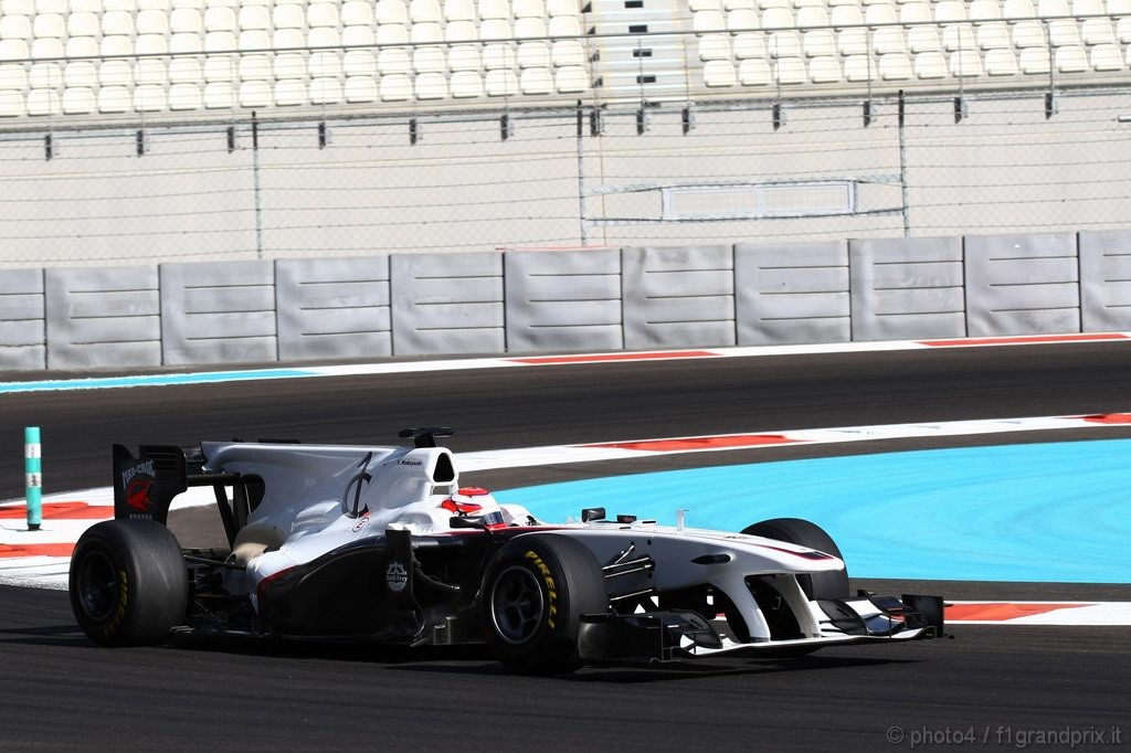 Test Pirelli Abu Dhabi