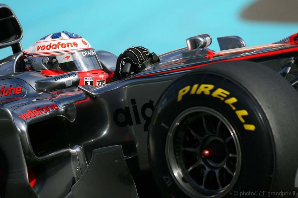 Test Pirelli Abu Dhabi, 
Gary Paffett (GBR), McLaren Mercedes