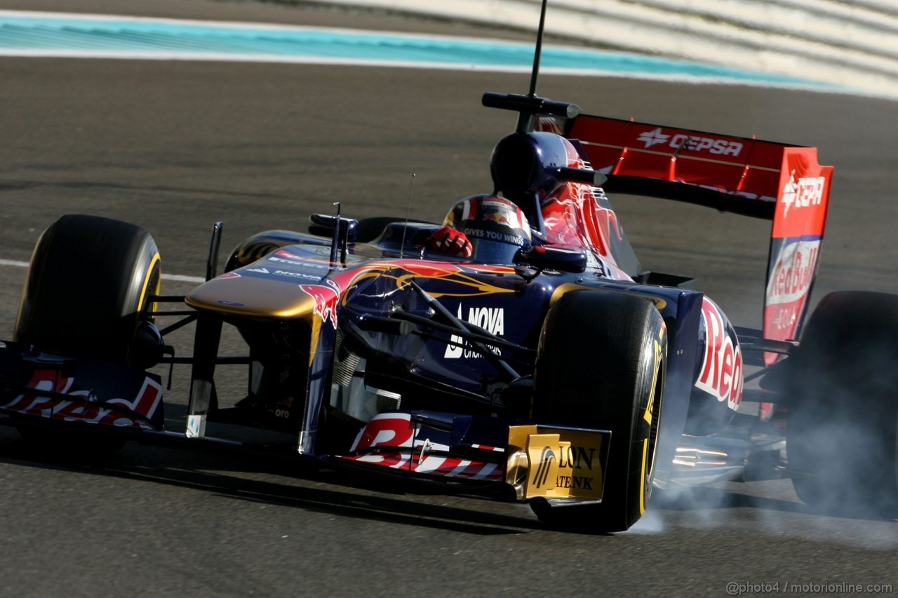 Abu Dhabi Test Novembre 2011, 15.11.2011 Abu Dhabi, UEA,
Stefano Coletti (MC), Scuderia Toro Rosso  - Formula 1 Testing Rookie Test, day 1 - Formula 1 World Championship - 