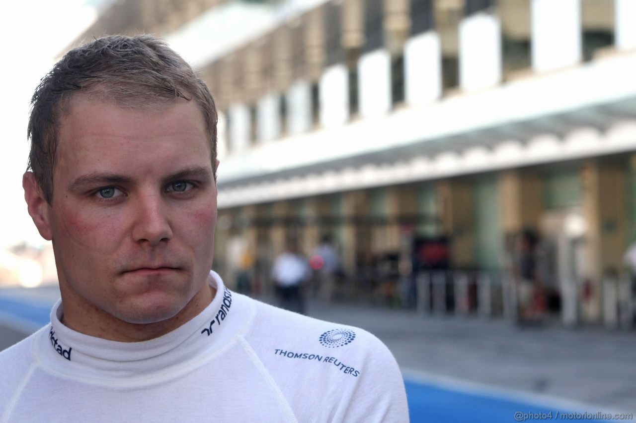 Abu Dhabi Test Novembre 2011, 15.11.2011 Abu Dhabi, UEA,
Valtteri Bottas (FIN), Williams F1 Team  - Formula 1 Testing Rookie Test, day 1 - Formula 1 World Championship - 