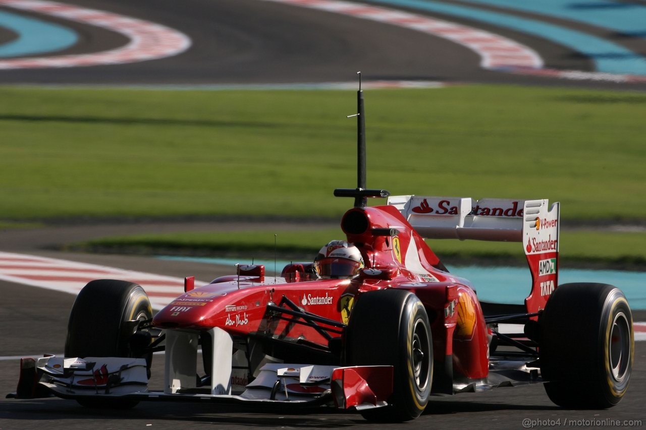Abu Dhabi Test Novembre 2011, 15.11.2011 Abu Dhabi, UEA,
Jules Bianchi (FRA), Test Driver, Ferrari  - Formula 1 Testing Rookie Test, day 1 - Formula 1 World Championship - 