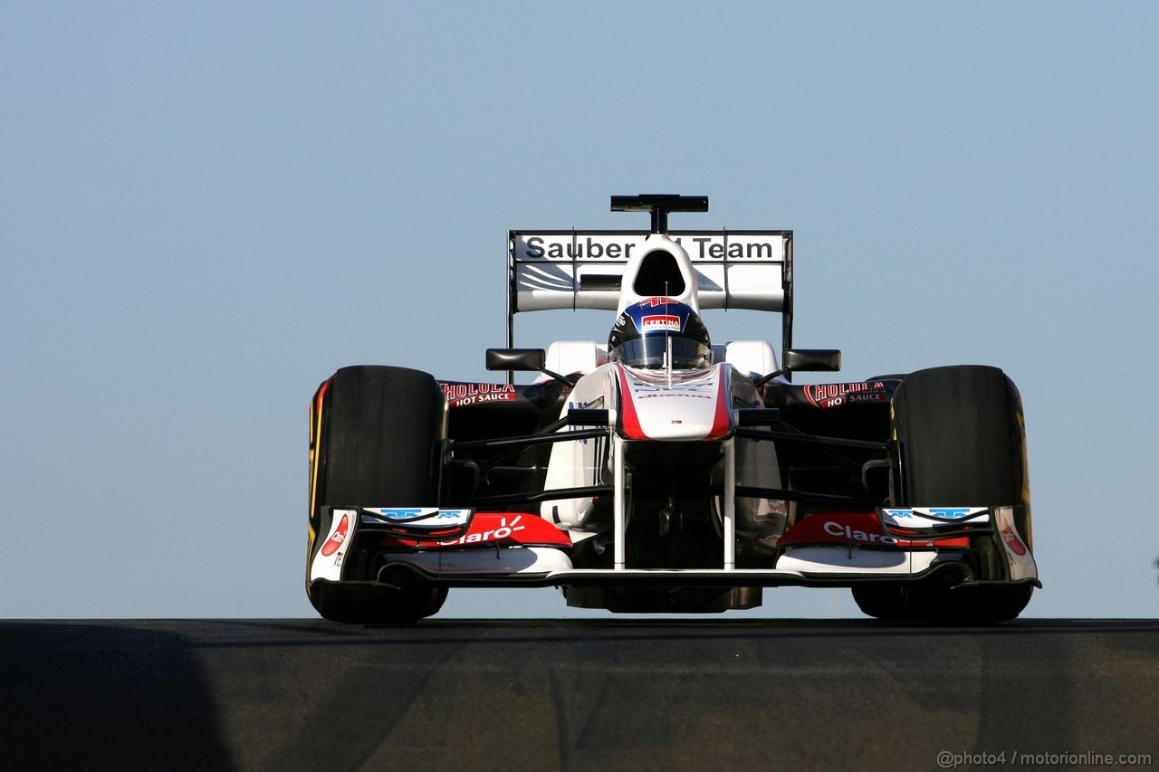 Abu Dhabi Test Novembre 2011, 15.11.2011 Abu Dhabi, UEA,
Fabio Leimer (CH), Sauber F1 Team - Formula 1 Testing Rookie Test, day 1 - Formula 1 World Championship 
