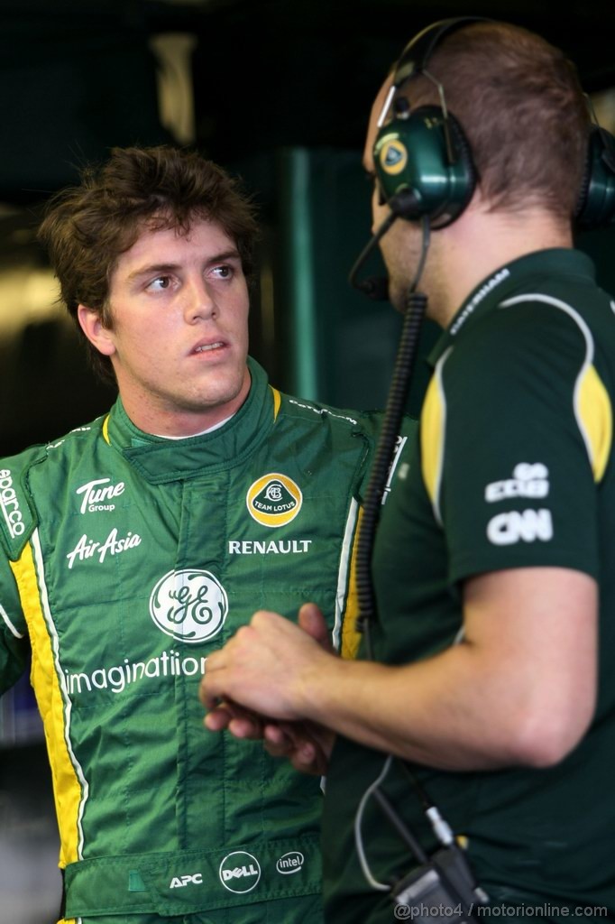 Abu Dhabi Test Novembre 2011, 16.11.2011 Abu Dhabi, UEA,
Luiz Razia (BRA), Team Lotus  - Formula 1 Testing Rookie Test, day 2 - Formula 1 World Championship 
