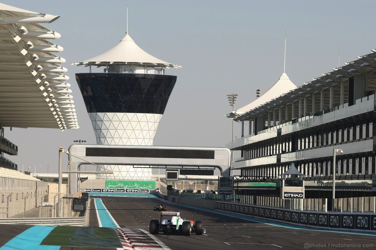 Abu Dhabi Test Novembre 2011, 16.11.2011 Abu Dhabi, UEA,
Johnny Cecotto (VEN), Force India Racing Team  - Formula 1 Testing Rookie Test, day 2 - Formula 1 World Championship - 