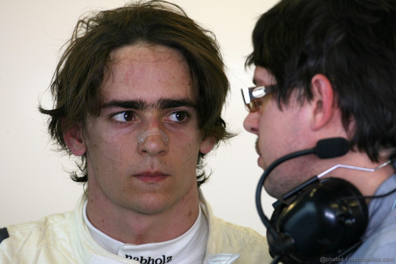 Abu Dhabi Test Novembre 2011, 16.11.2011 Abu Dhabi, UEA,
Esteban Gutierrez (MEX), Sauber F1 Team  - Formula 1 Testing Rookie Test, day 2 - Formula 1 World Championship - 