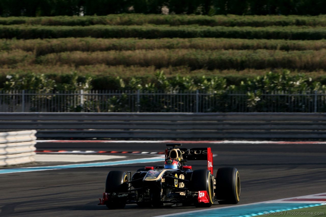 Abu Dhabi Test Novembre 2011, 16.11.2011 Abu Dhabi, UEA,
Kevin Korjus (FIN), Team Lotus Renault  - Formula 1 Testing Rookie Test, day 2 - Formula 1 World Championship - 