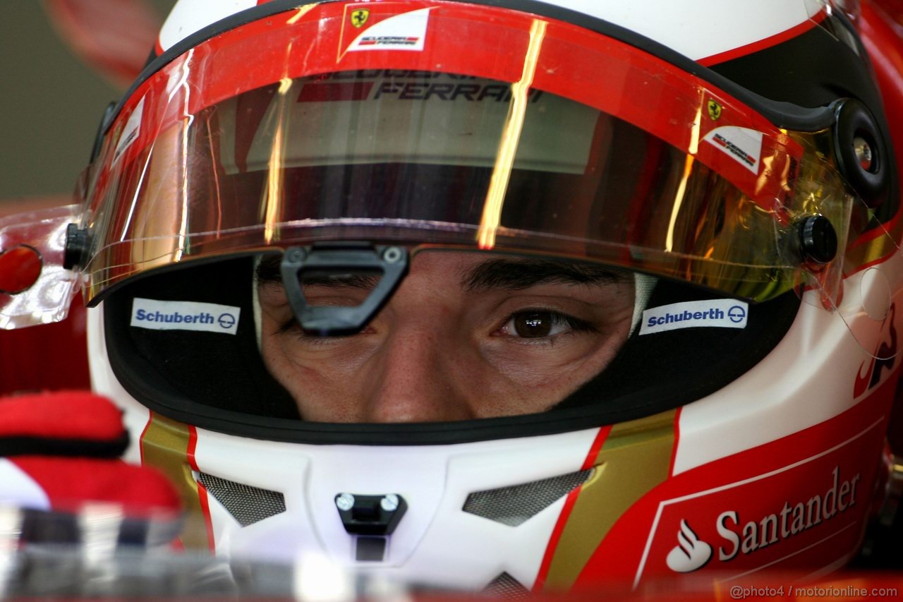 Abu Dhabi Test Novembre 2011, 16.11.2011 Abu Dhabi, UEA,
Jules Bianchi (FRA), Test Driver, Ferrari  - Formula 1 Testing Rookie Test, day 2 - Formula 1 World Championship - 