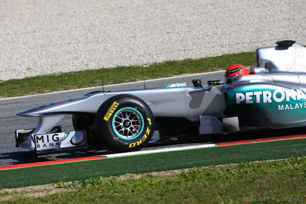 Barcelona Test Febbraio 2011, 18.02.2011- Michael Schumacher (GER), Mercedes GP Petronas F1 Team, MGP W02 