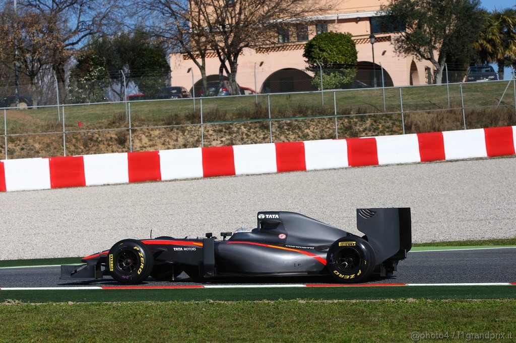 Barcelona Test Febbraio 2011, 18.02.2011- Narain Karthikeyan (IND), Hispania Racing F1 Team, HRT 